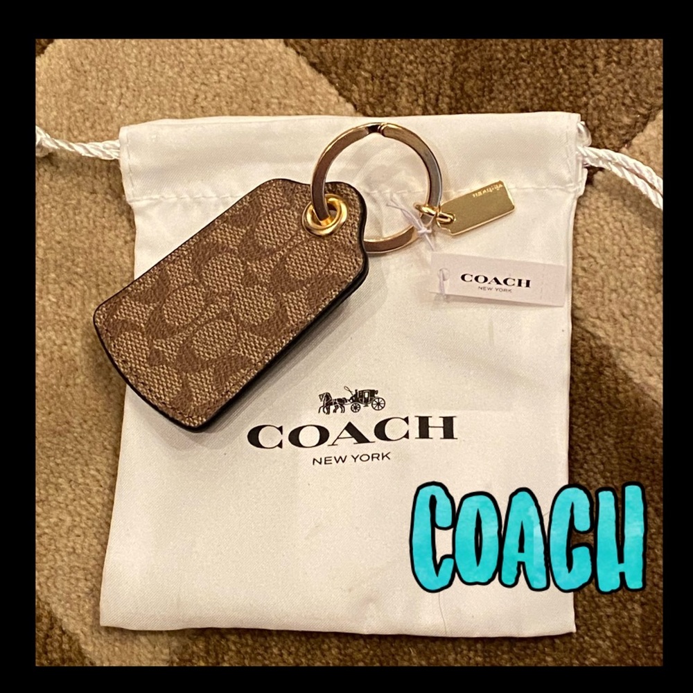 🔥NWT🔥COACH signature key ring/bag charm-Old school!!